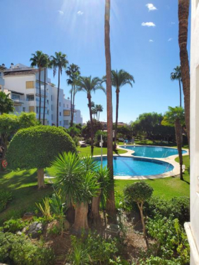 Dream Getaway with Pool near Puerto Banus